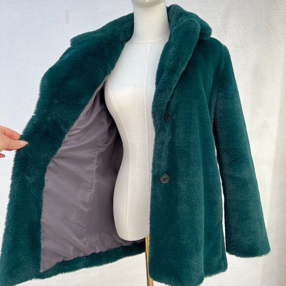 EUC Banana Republic Fluffy Faux Fur Emerald Green Short Coat 2-Button Closure S - Picture 1 of 16